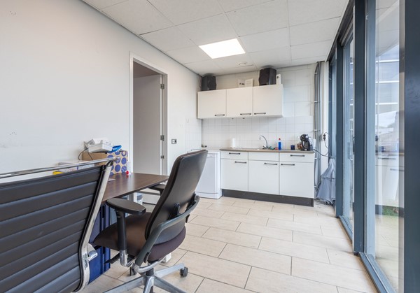 Medium property photo - Amphoraweg 7, 2332 ED Leiden